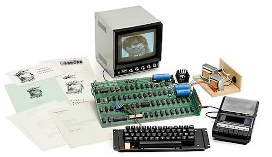 不僅保值還能升值：過(guò)時(shí)的蘋(píng)果電腦創(chuàng)下67.1萬(wàn)美元售價(jià)